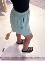 Leinen Short Olive