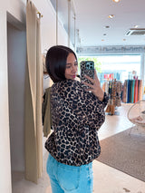 Bomberjacke mit Leomuster Camel
