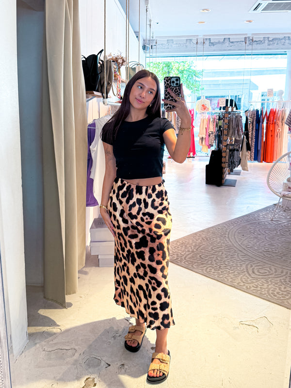 Maxi Silky Rock mit Leomuster Camel