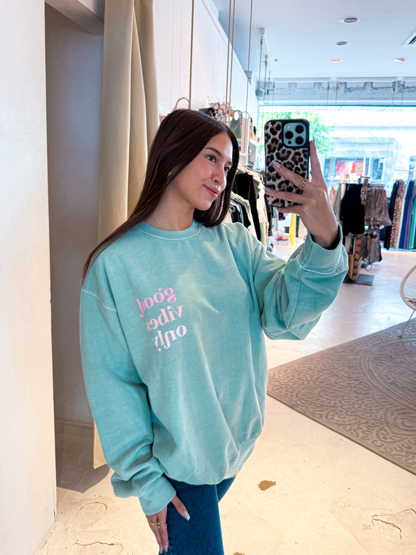 Good Vibes Only Crew Neck Mint