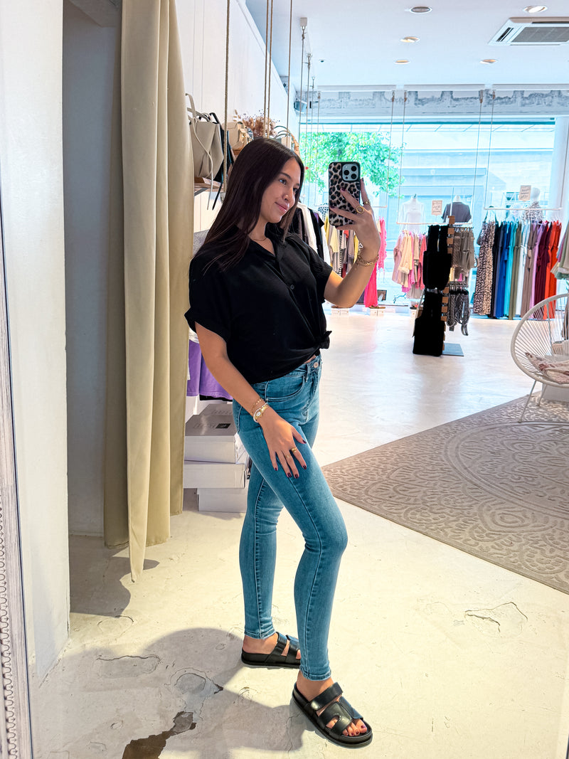 Cropped Bluse mit Knoten Schwarz
