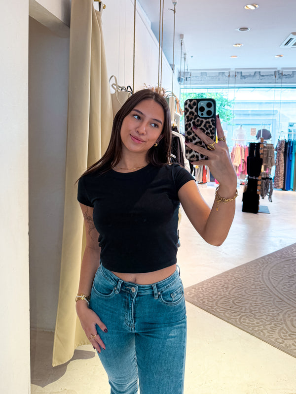 Cropped Basic Tee Schwarz