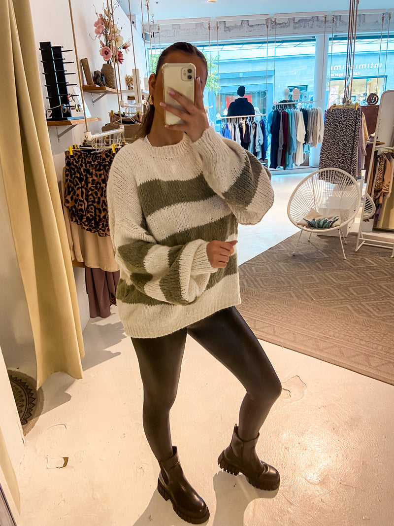 Oversized Strickpullover gestreift Beige/Olive