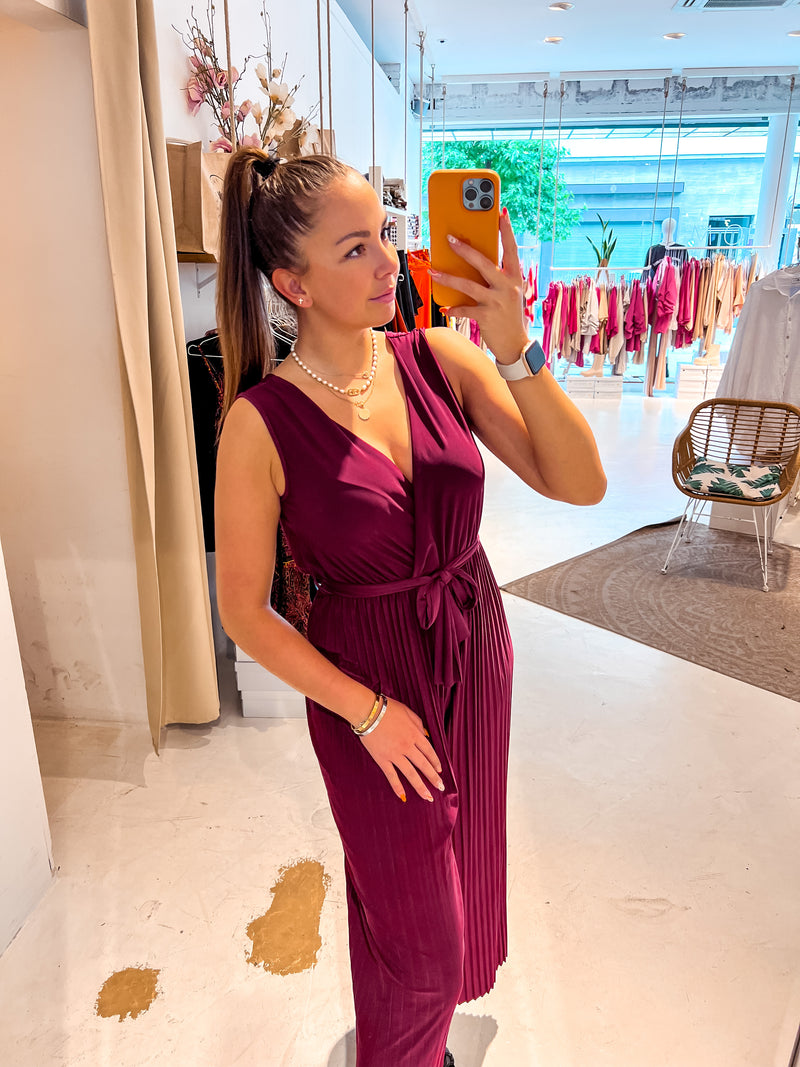 Plissee Jumpsuit Weinrot